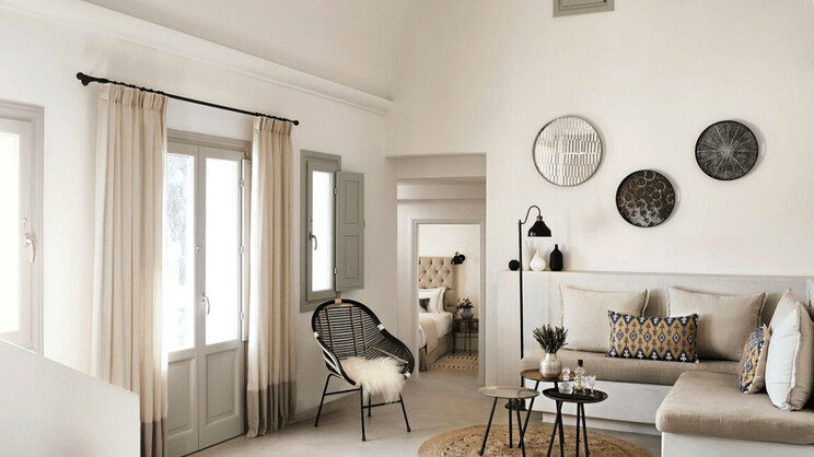 Santo Pure Oia Suites & Villas